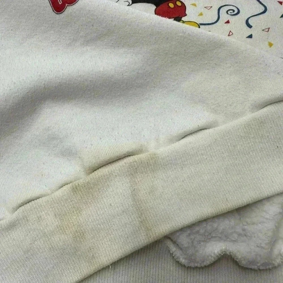 Vintage 1980s  Disneyworld 15 Years Mickey Castle Crewneck - Picture 5 of 5